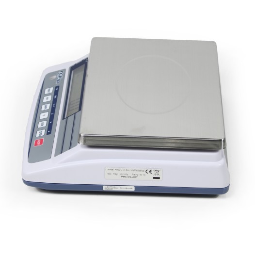 Balance compacte à grand plateau ABDPRO. Portée 6 kg / précision 0.2g